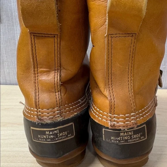 L.L. Bean Vintage Lounger GORE-TEX brown and tan Maine hunting rubber Boots